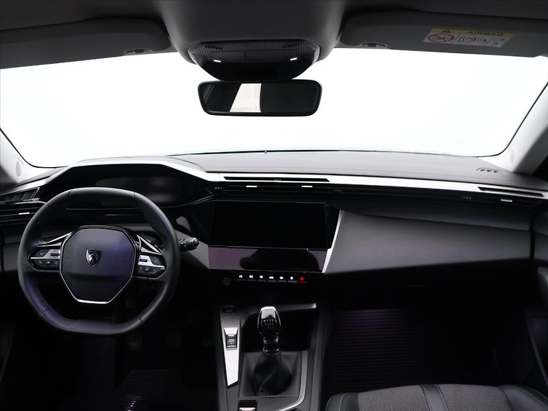 Peugeot 308 1,2 PT 130k CZ Allure 1.Maj LE - fotka 13 z 21