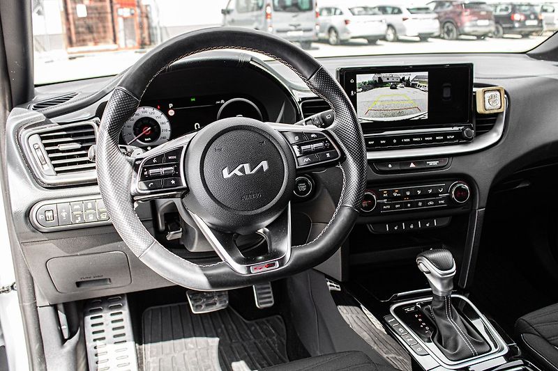Kia Ceed - fotka 36 z 39