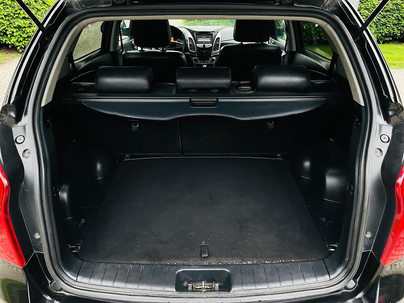 SsangYong Korando 2.2TD 4x4 MANUÁL 1.MAJ TAŽNÉ - fotka 22 z 50