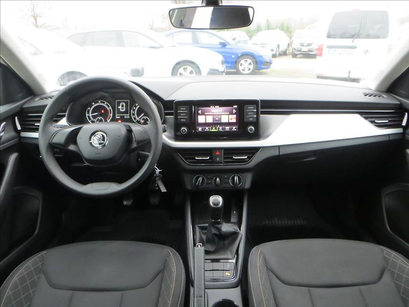 Škoda Scala 1,5 TSI 110kW Ambition ČR - fotka 20 z 20