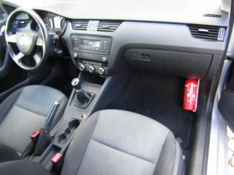 Škoda Octavia (2014) 1.6 TDI 77kW  1.MAJITEL - fotka 14 z 35