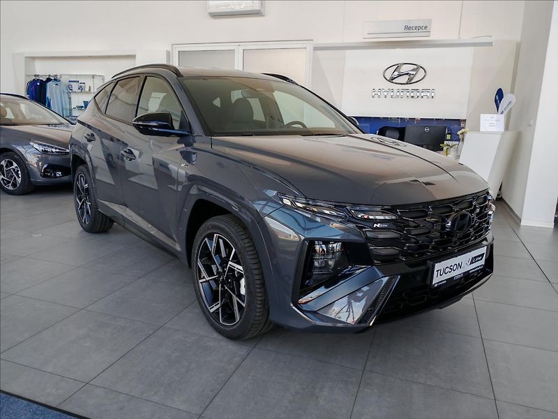 Hyundai Tucson (2025) 1,6 T-GDi MHEV  N Line Style P - fotka 6 z 10