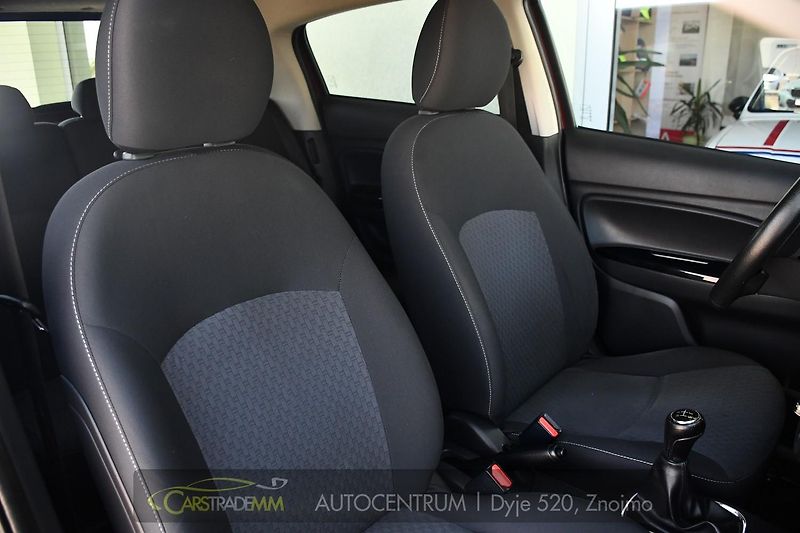 Mitsubishi Space Star 1.2i VÝHŘEV  - fotka 18 z 44