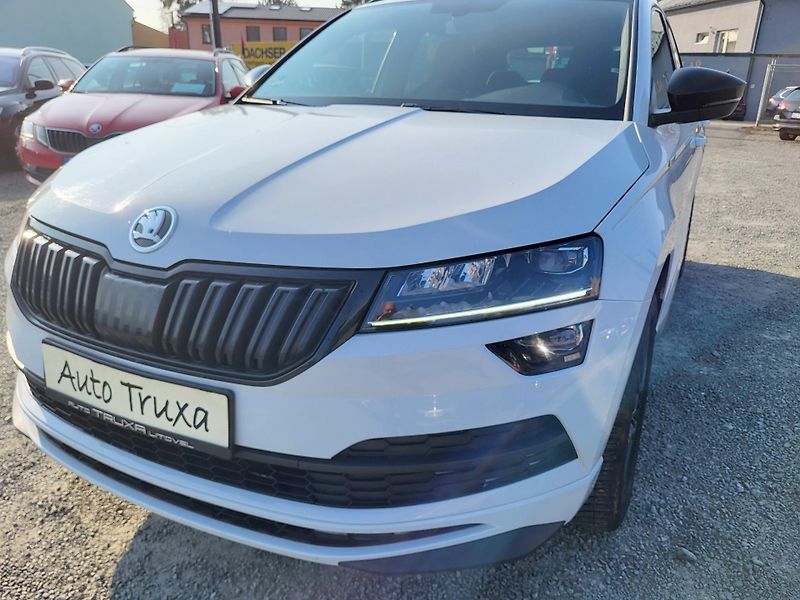 Škoda Karoq 2.0 TDi DSG 4x4 SPORTLINE - fotka 34 z 47