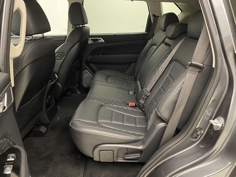 SsangYong Rexton 2.2 CRDi 4WD AUT CZ REZERVACE - fotka 5 z 50