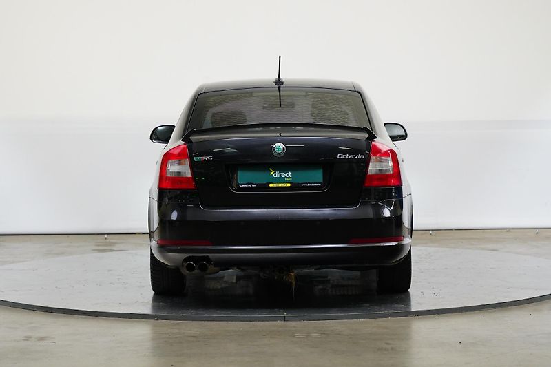 Škoda Octavia - fotka 6 z 24