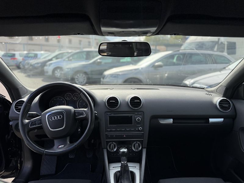 Audi A3 1.4 Tfsi, 92kw, S-Line - fotka 8 z 17