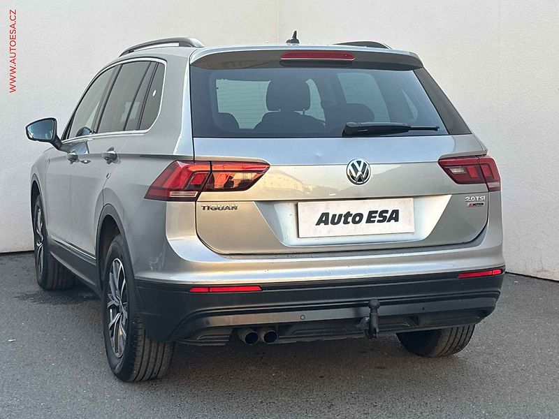 Volkswagen Tiguan (2016) 2.0 TSi 4motion, Comfortline - fotka 6 z 20