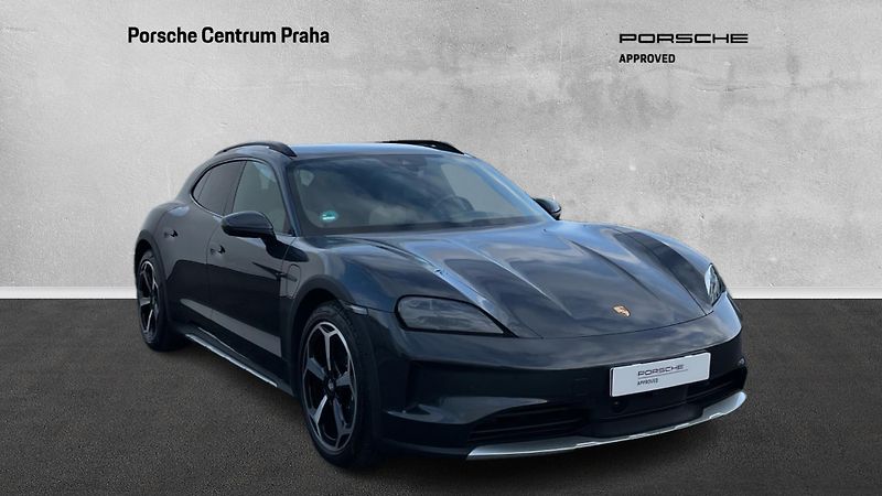 Porsche Taycan 4 Cross Turismo - fotka 4 z 30