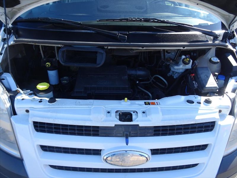 Ford Transit 2,2 - fotka 19 z 22