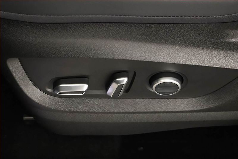 Chery Tiggo 8 (2026) 1.6 TGDI, UNIQUE, Ad. tempomat - fotka 20 z 22