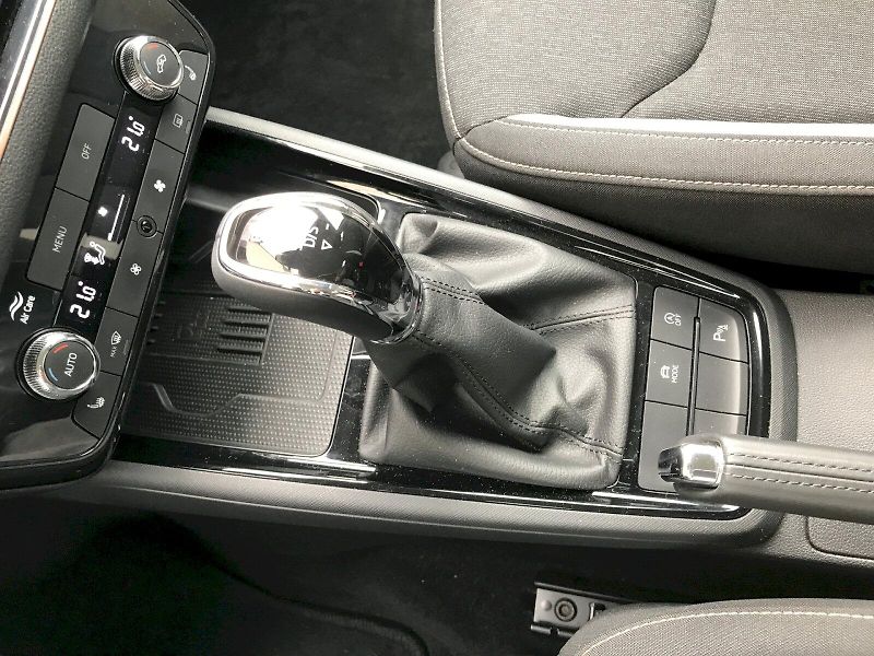 Škoda Kamiq (2024) SELEC TSI 110/1.5 A7F - fotka 24 z 25