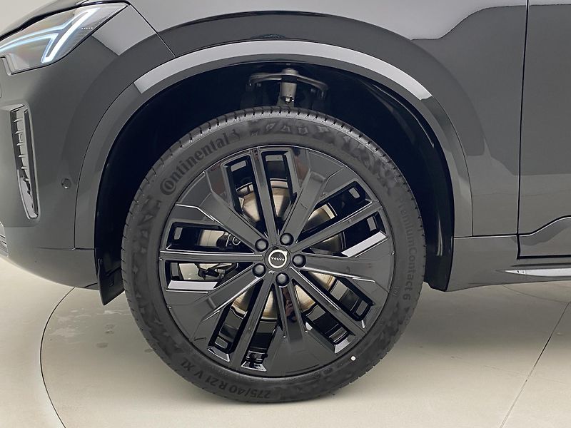 Volvo XC90 (2026) B5 AWD AUT BLACK EDITION PLUS  - fotka 18 z 73