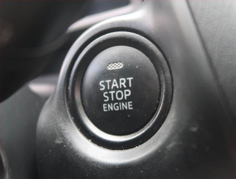 Mazda 3 (2015) 1.5 Skyactiv-G, Park. senzory - fotka 14 z 14