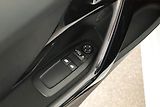 Peugeot 208 (2015) 1.2 PureTech, Automat - náhled 15