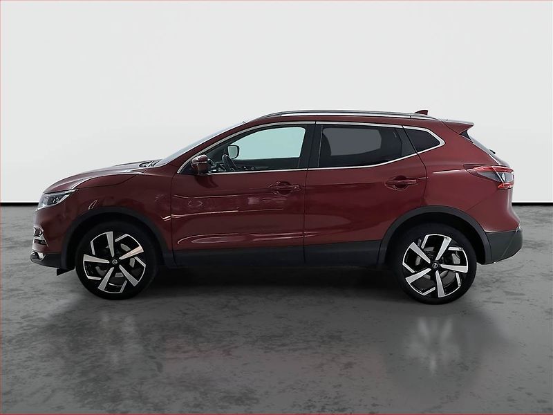 Nissan Qashqai (2018) Tekna 1.2 DIG-T, Serv.kniha - fotka 3 z 18