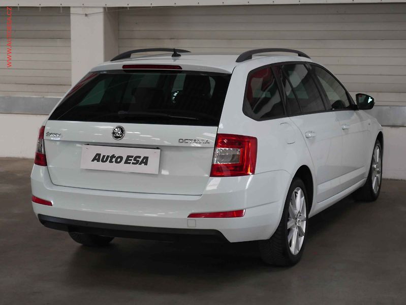 Škoda Octavia (2017) 2.0 TDi, Ambition, DSG - fotka 6 z 21