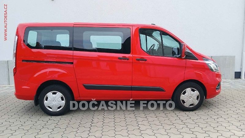 Ford Transit Custom (2023) 2.0TDCi 9míst, Trend, navi - fotka 7 z 15