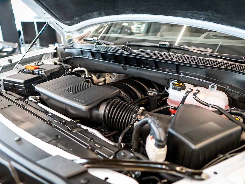 Chevrolet Suburban (2026) 6.2 V8 High Country 2026 - fotka 46 z 47