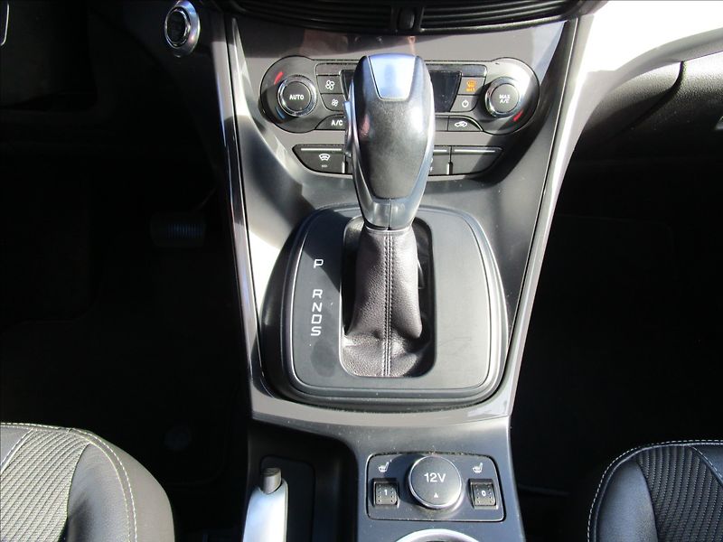 Ford Kuga 1.5 EcoBoost AWD, automat - fotka 10 z 42