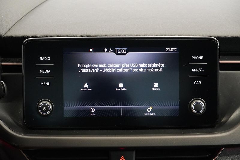 Škoda Kamiq 1.0TSI DSG Style,DPH,ČR,TAŽNÉ - fotka 25 z 29
