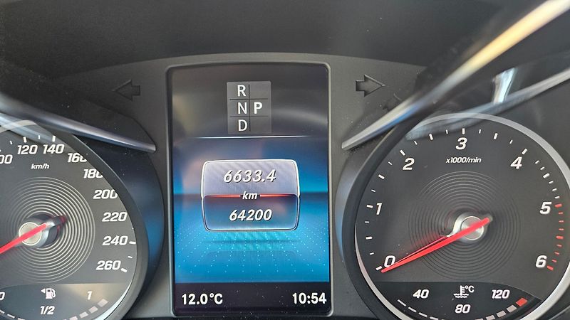 Mercedes-Benz Třídy V (2023) 2.0 /140kW - fotka 8 z 11