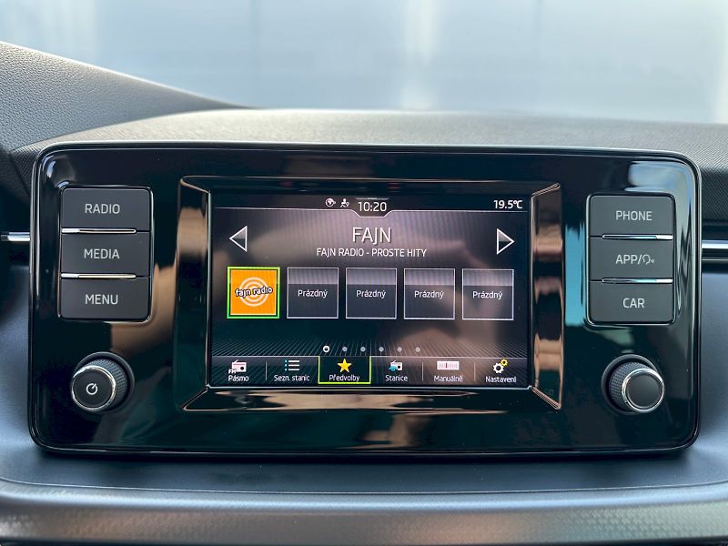 Škoda Kamiq (2021) 1,5 TSI / 110 KW / Ambition - fotka 14 z 30