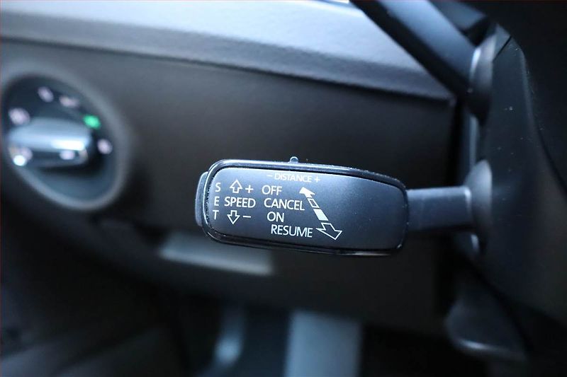 Škoda Superb (2020) Laurin&Klement 2.0 TDI - fotka 33 z 34