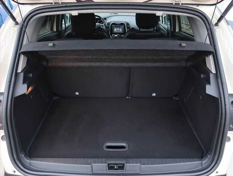 Renault Captur (2016) 1.2 TCe, Automat, Tempomat - fotka 14 z 22