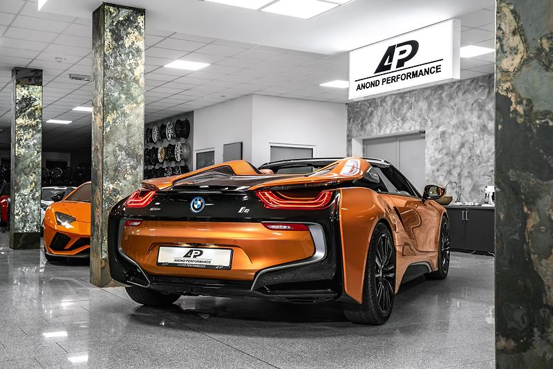 BMW i8 ROADSTER LASER/H&K/HUD/KARBON - fotka 8 z 25