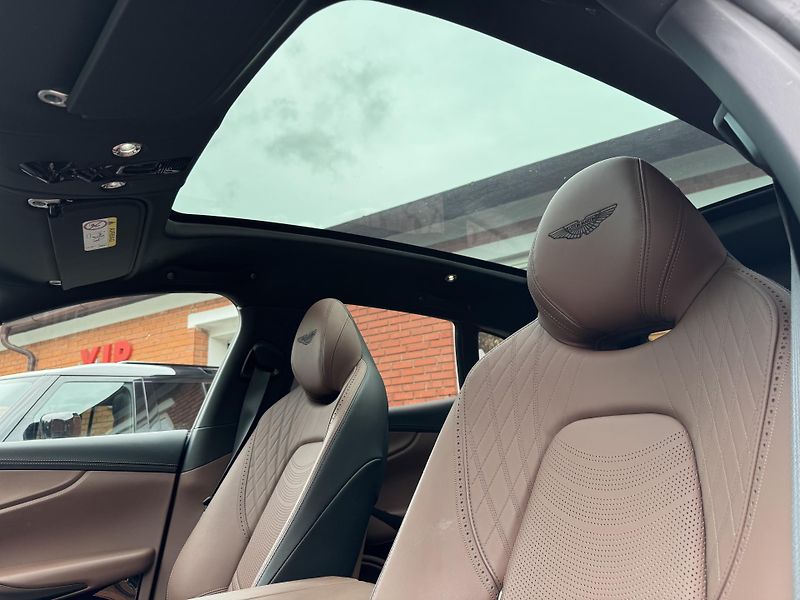 Aston Martin DBX V8-BLACK-R23-ZÁRUKA-12TKM - fotka 14 z 46