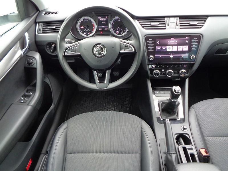 Škoda Octavia 1.5 TSI  STYLE  110 KW - fotka 5 z 30