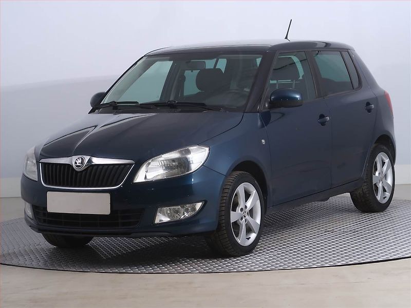 Škoda Fabia (2013) 1.2 TSI, po STK, v provozu - fotka 2 z 16