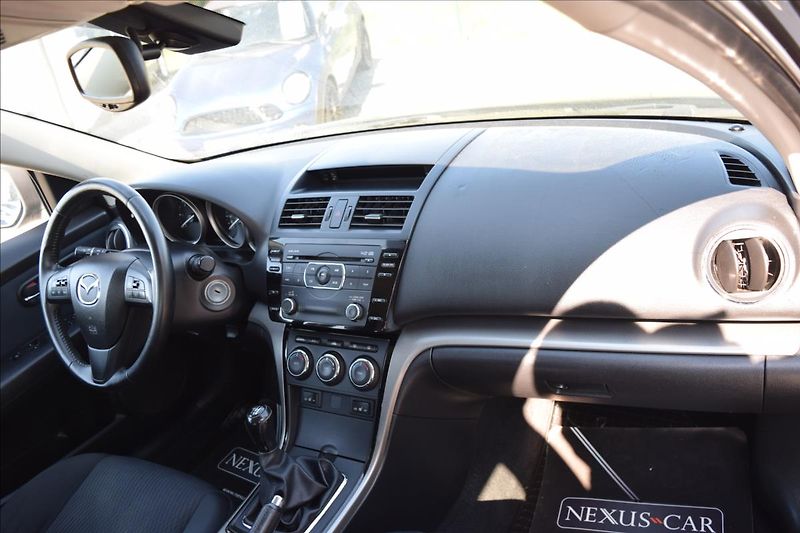 Mazda 6 2,2 d 95KW VÝHŘEV TAŽNÉ - fotka 22 z 50