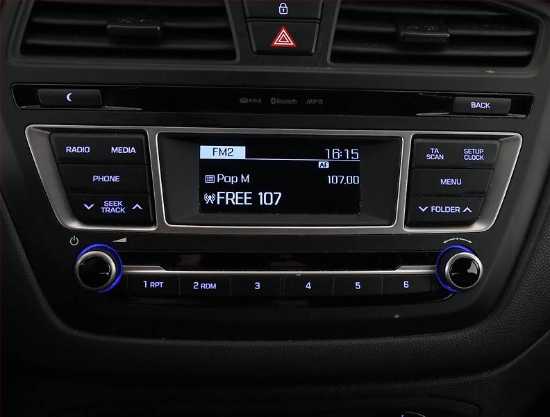 Hyundai i20 (2018) 1.2 - fotka 12 z 14