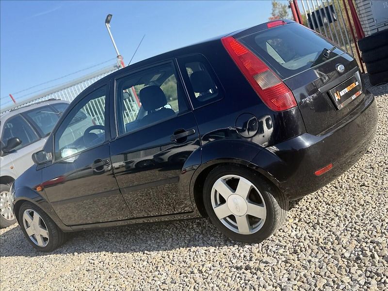 Ford Fiesta 1,4 TDCi KLIMA - fotka 7 z 22