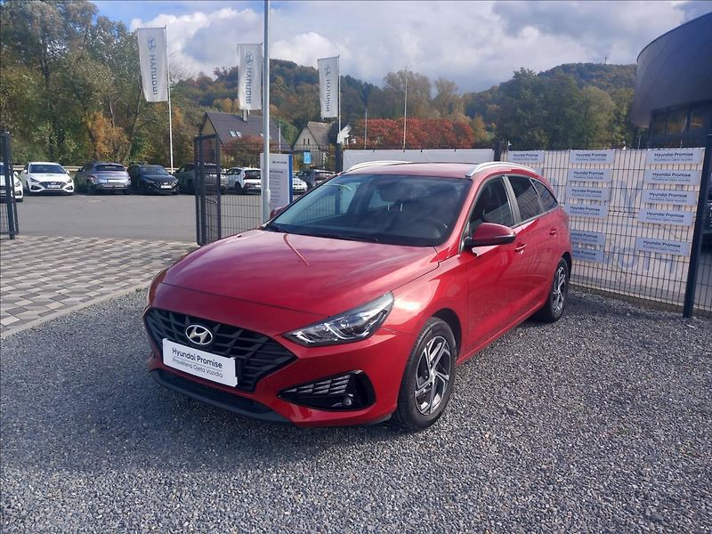 Hyundai i30 1,5 l Comfort Climate - fotka 3 z 18