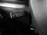 Volkswagen Sharan (2011) 2.0 TDi, AC, výhřev sed - náhled 16