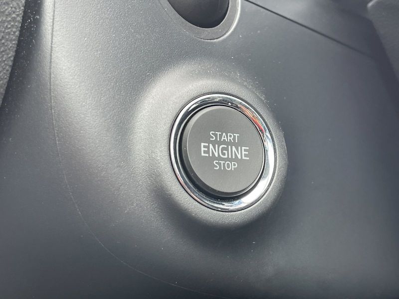 Škoda Karoq (2024) 1.5 TSI 110kW DSG Fresh - fotka 11 z 32
