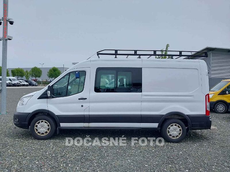 Ford Transit (2021) 2.0TDCi L3H2 6míst, Trend - fotka 8 z 15