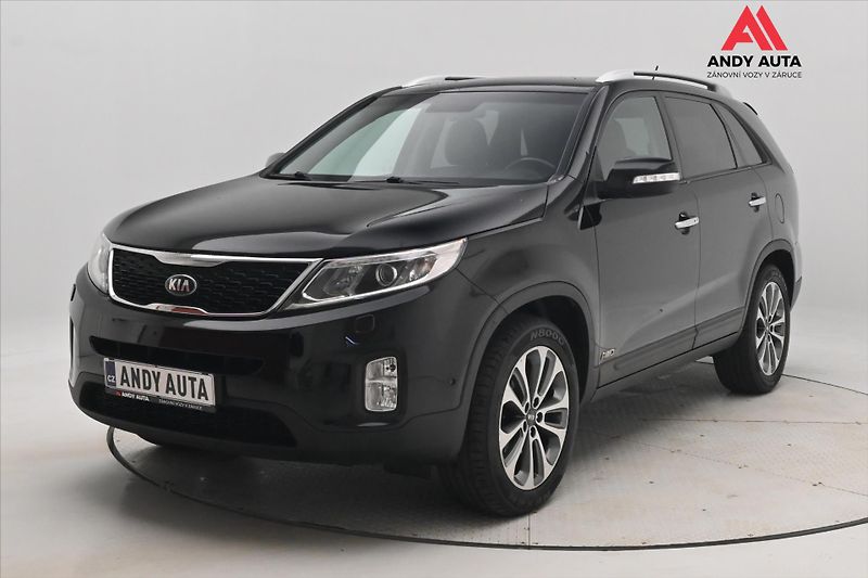 Kia Sorento 2,2 CRDI 145 kW AT 4x4 Navigac - fotka 1 z 30