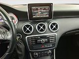 Mercedes-Benz Třídy A (2014) A 180 d, Navi, Xenony - náhled 12