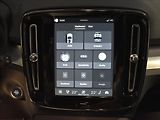 Volvo XC40 (2026) 2,0 B4  Plus Black Edition - náhled 18