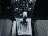 Volvo V40 2.0D3 AUT CROSS COUNTRY TAŽNÉ - náhled 32