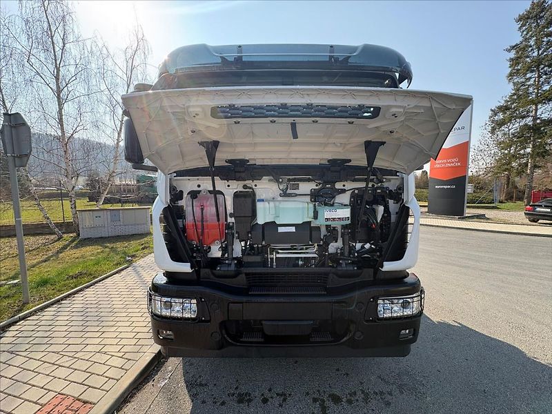 Iveco Eurocargo 6,7 s jeřábem HMF  ML190EL28/P - fotka 27 z 45