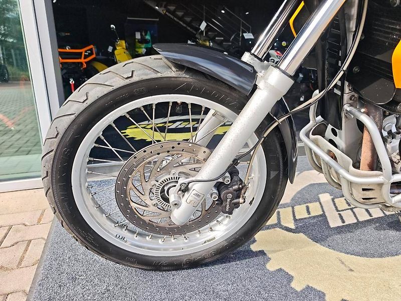 BMW F 650 GS (2000) - fotka 12 z 19