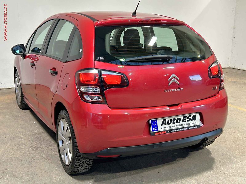 Citroën C3 (2013) 1.0i, ČR, AC, výhřev sed - fotka 6 z 14