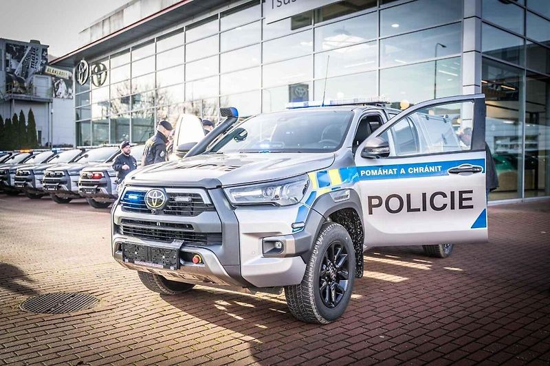 Pick-upy Toyota Hilux českých policistů.