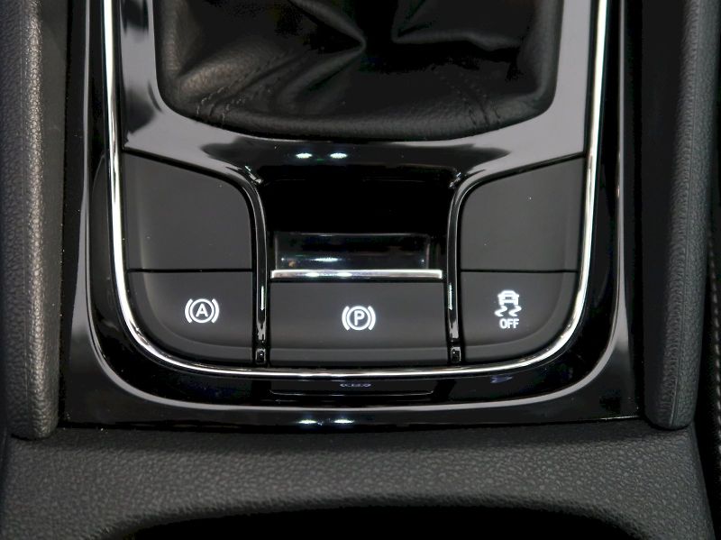 Škoda Karoq (2022) STYLE 2.0TDI 85KW TAŽNÉ - fotka 32 z 40