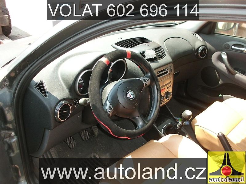 Alfa Romeo 147 (2001) VOLAT 602 696 114 - fotka 5 z 9